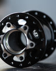 R6 Front Hub